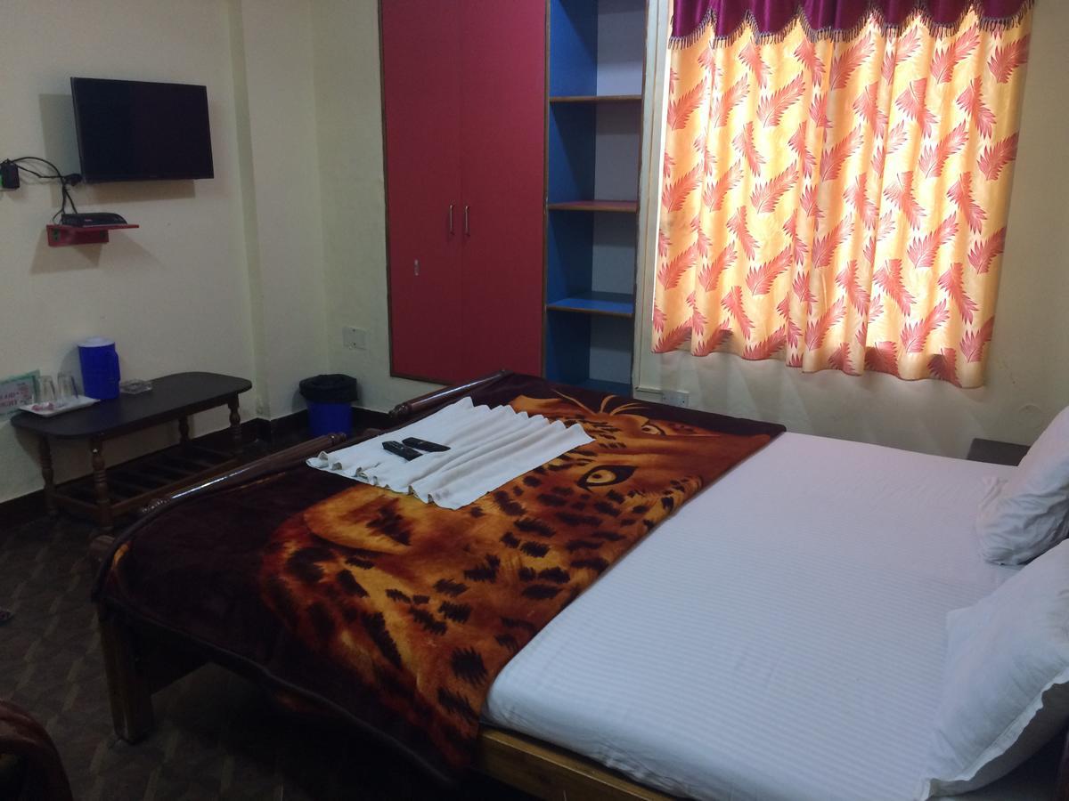بنغالور Hotel Green Land المظهر الخارجي الصورة
